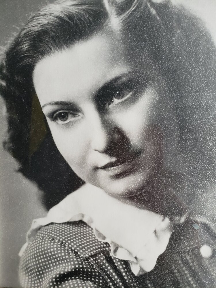 Ruth KEIS